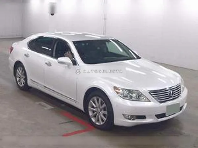 Lexus LS 2012, auction grade R