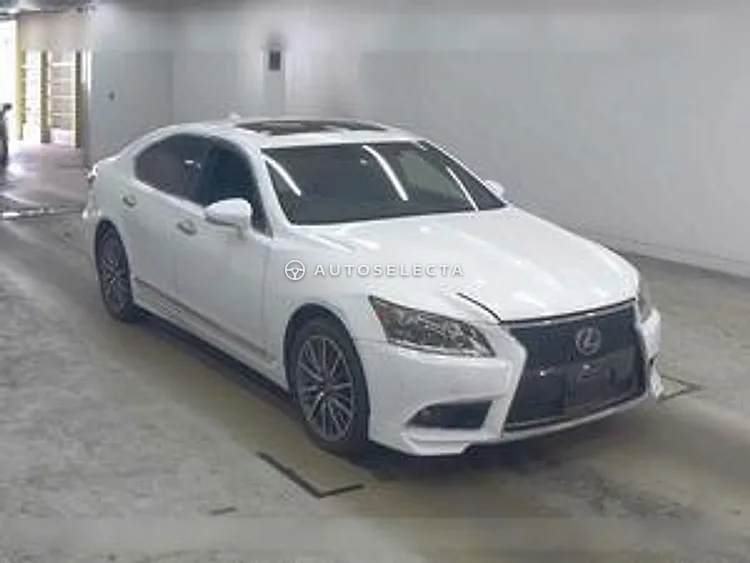 Lexus LS 2014, photo 1 of 6