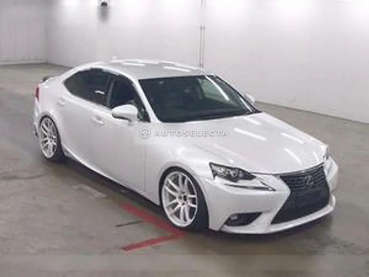 Lexus IS 2014, photo 1 of 6