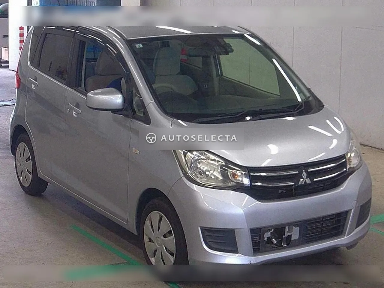 Mitsubishi eK Wagon 2017, photo 1 of 6