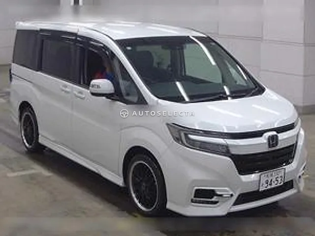 Honda Stepwgn Spada 2018, auction grade 4.5