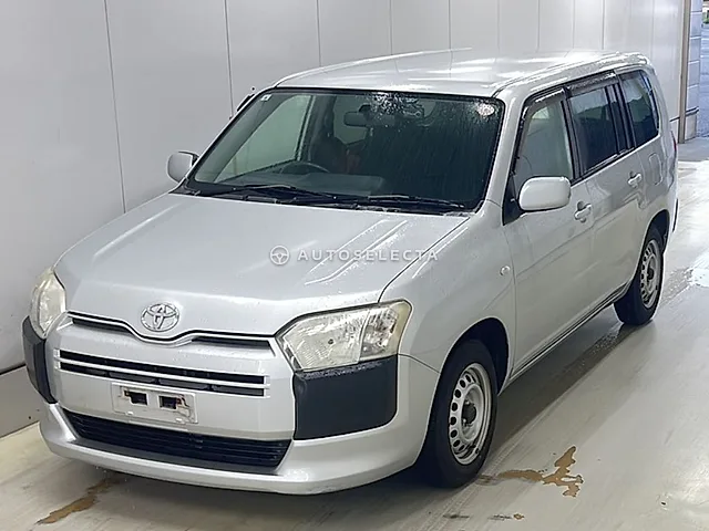 Toyota Succeed Wagon 2015, auction grade R