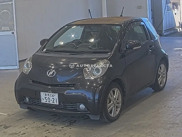 Toyota iQ 2010, auction grade 3