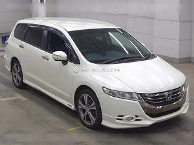 Honda Odyssey 2012, auction grade 3.5