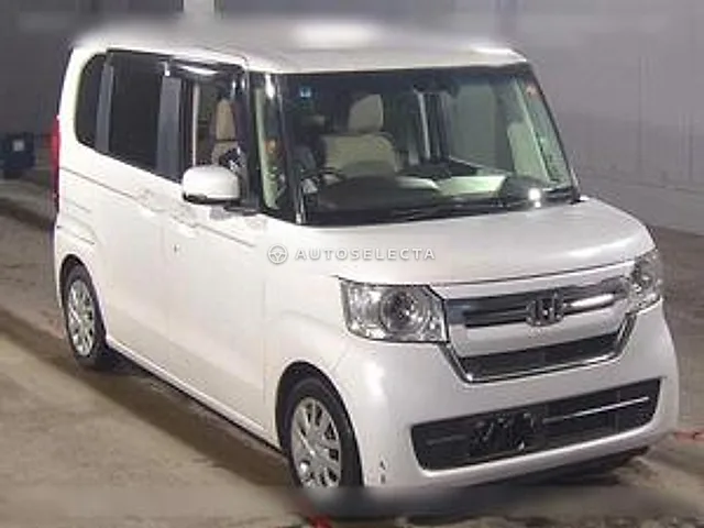 Honda N-BOX 2021, auction grade R