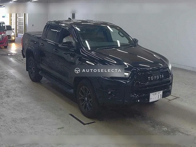 Toyota Hilux GR Sport 2024, auction grade 4.5