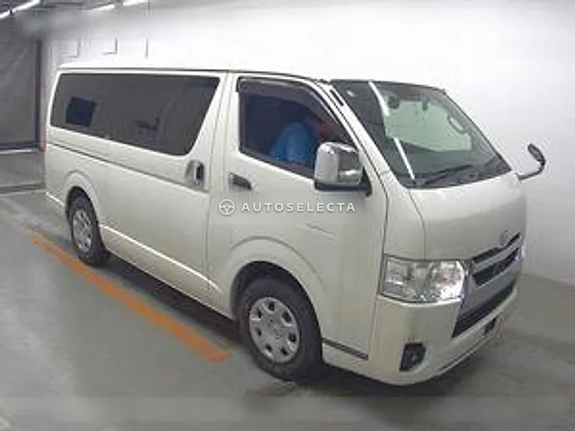 Toyota Hiace Van 2022