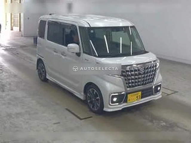 Suzuki Spacia Custom 2022, auction grade 3.5