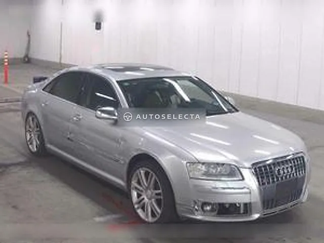 Audi S8 2007, auction grade 3.5