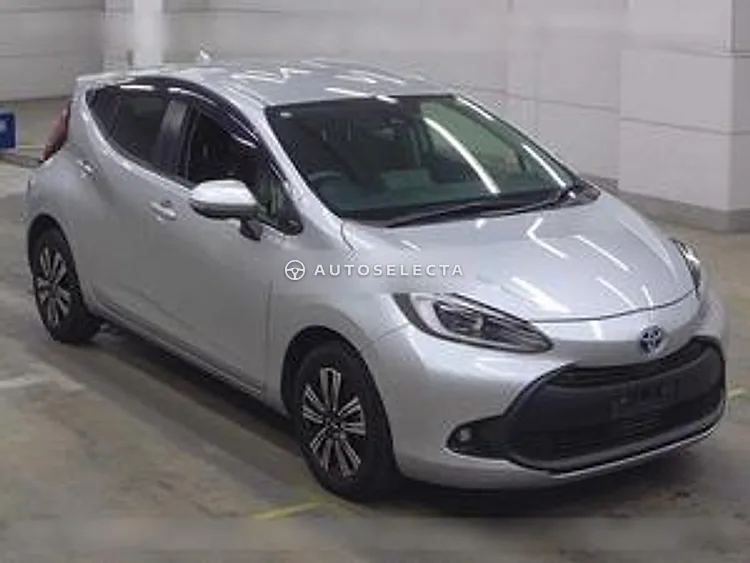 Toyota Aqua 2021, photo 1 of 6