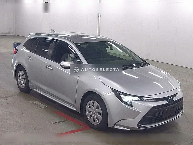 Toyota Corolla Touring 2023, auction grade R