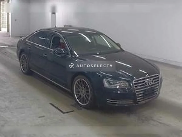 Audi A8 2012, auction grade 3.5