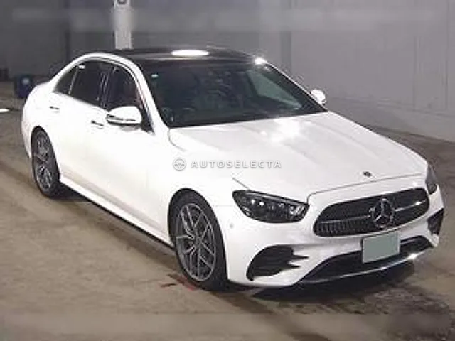 Mercedes-Benz E-Class 2023, auction grade 4.5