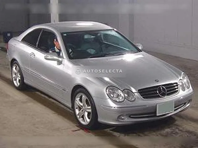 Mercedes-Benz CLK 2004, auction grade 4