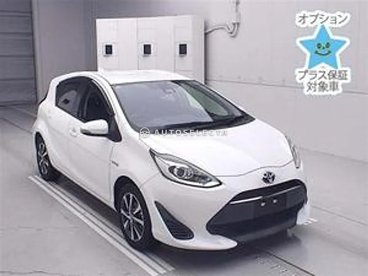 Toyota Aqua 2017, photo 1 of 1