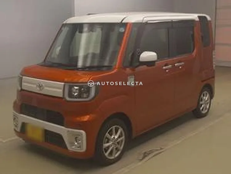 Toyota Pixis Mega 2021, photo 1 of 1
