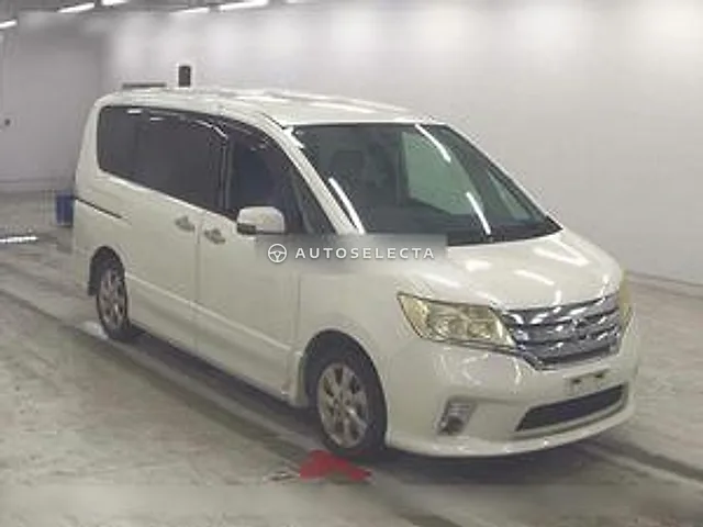 Nissan Serena 2011