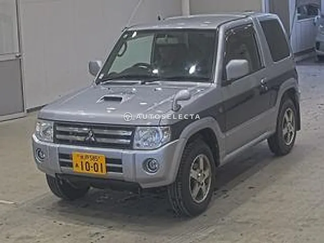 Mitsubishi Pajero Mini 2010, auction grade RA