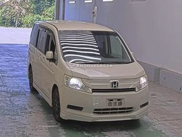 Honda Stepwgn 2009, auction grade RA