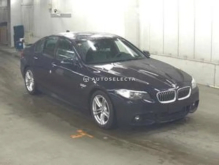 BMW 5 Series 2013, photo 1 of 1