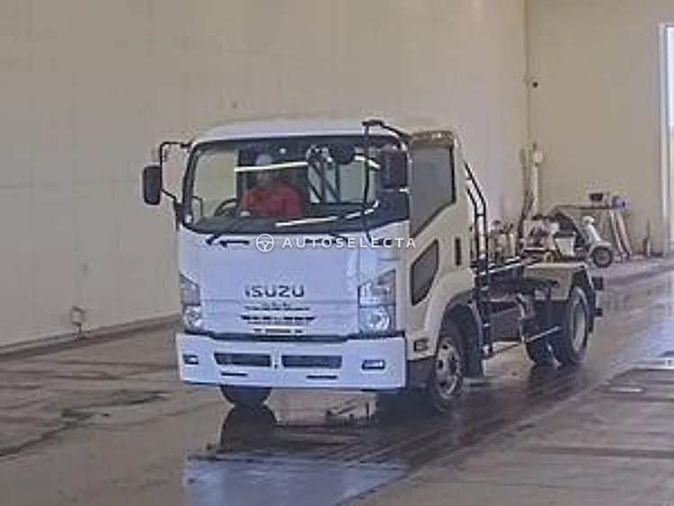 Isuzu Forward 2016, photo 1 of 1