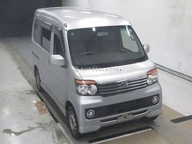 Daihatsu Atrai Wagon 2013, auction grade R