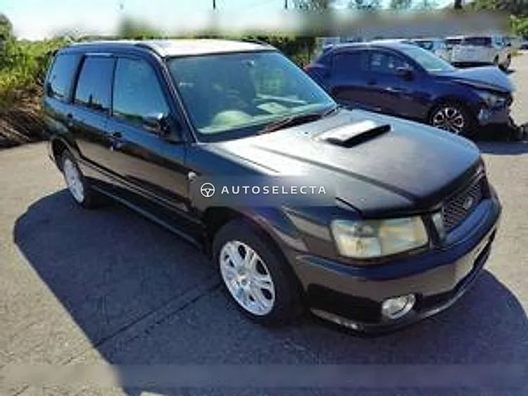 Subaru Forester 2002, photo 1 of 6