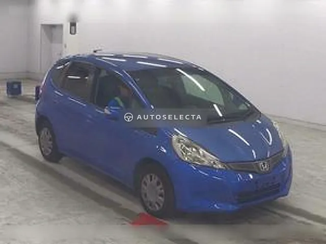 Honda Fit 2011, auction grade 3.5