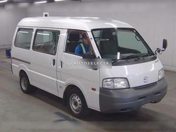 Mazda Bongo Van 2015, photo 1 of 6