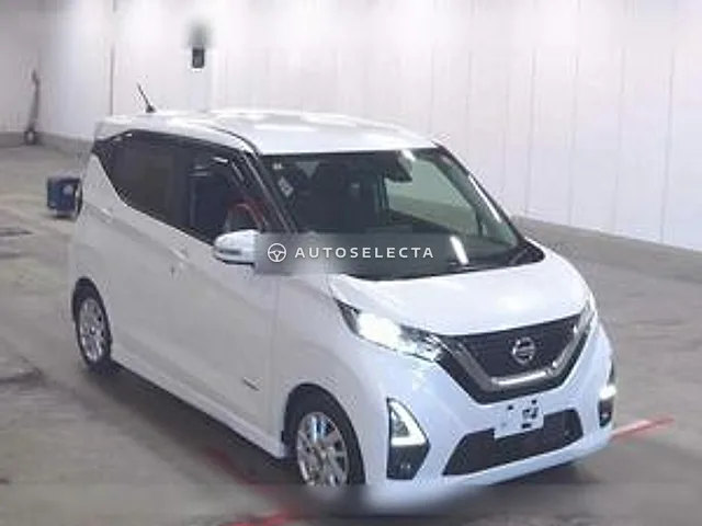 Nissan Dayz 2023, auction grade R