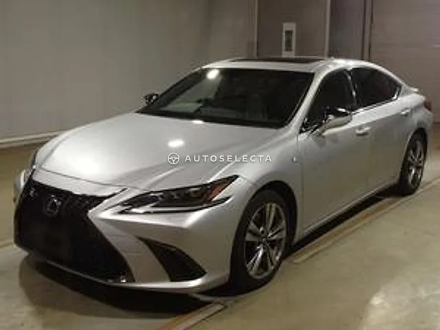 Lexus ES 2018, auction grade 4