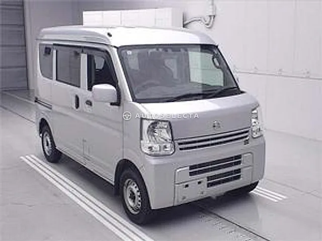 Nissan Clipper 2021, auction grade R