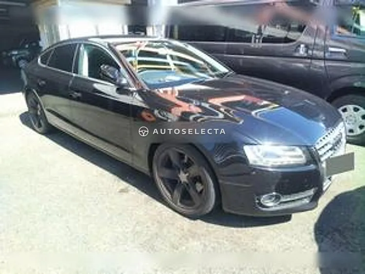 Audi A5 2011, photo 1 of 1