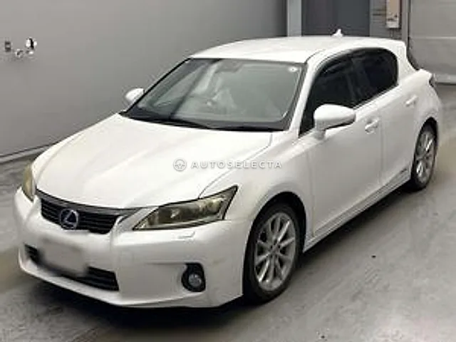 Lexus CT 2012, auction grade 3