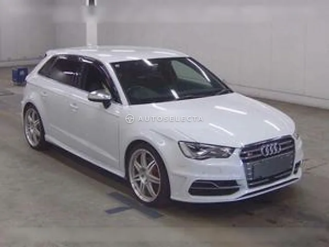 Audi S3 2015, auction grade 3.5