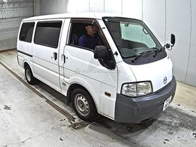 Mazda Bongo Van 2015, auction grade 3.5