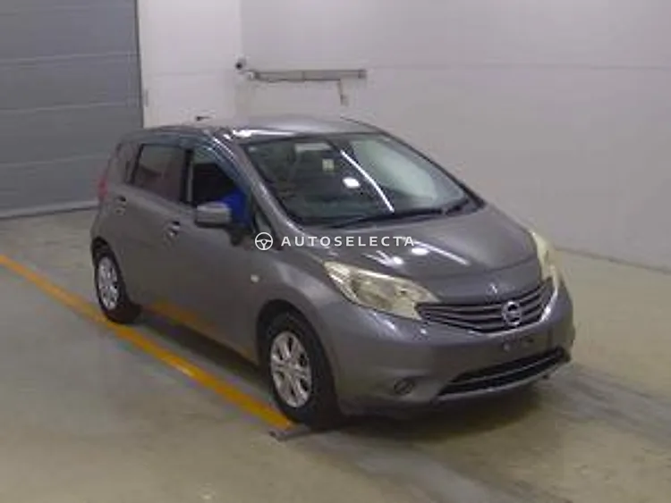 Nissan Note 2013, photo 1 of 1