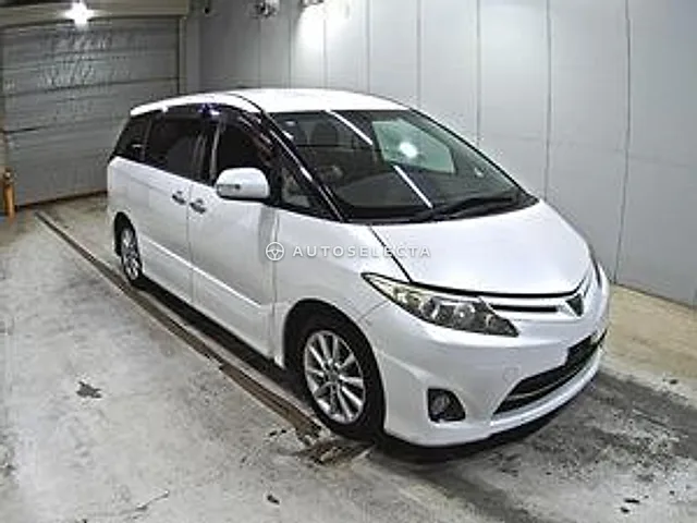 Toyota Estima 2011, auction grade R