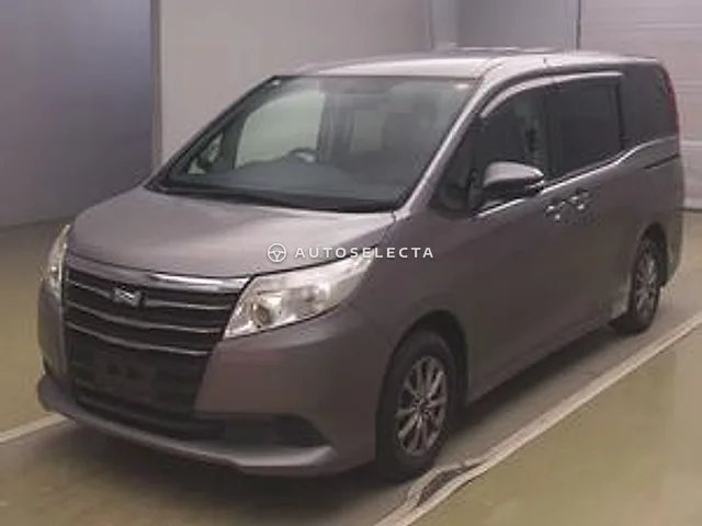 Toyota Noah 2015, auction grade R