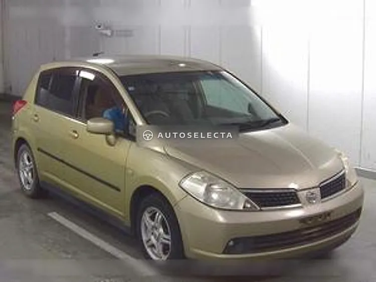 Nissan Tiida 2004, photo 1 of 1