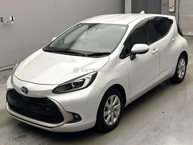 Toyota Aqua 2022, auction grade RA