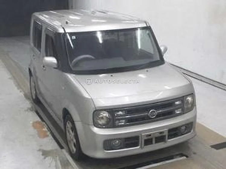 Nissan Cube 2005, photo 1 of 1