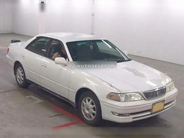 Toyota Mark II 2000, auction grade R
