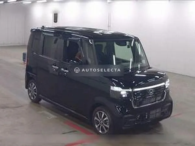 Honda N-BOX Custom 2026, auction grade R