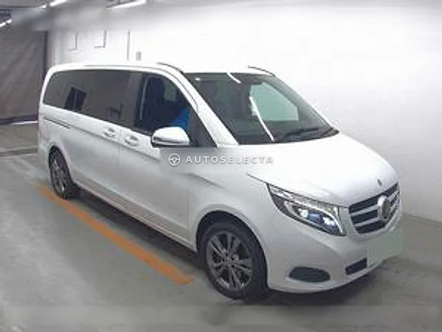 Mercedes-Benz V-Class 2019, auction grade 4