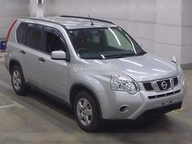 Nissan X-Trail 2013, auction grade 2