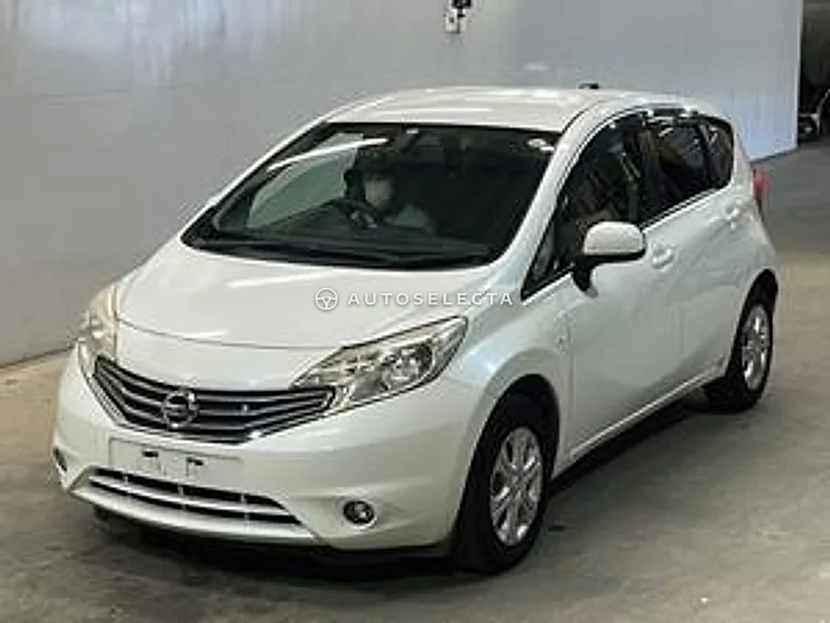 Nissan Note 2013, photo 1 of 1