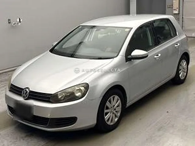 Volkswagen Golf 2012, auction grade 4