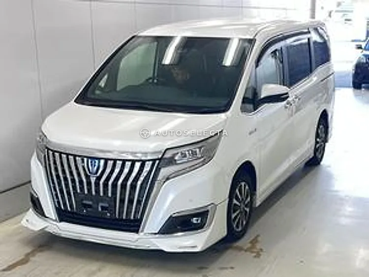 Toyota Esquire 2017, photo 1 of 1