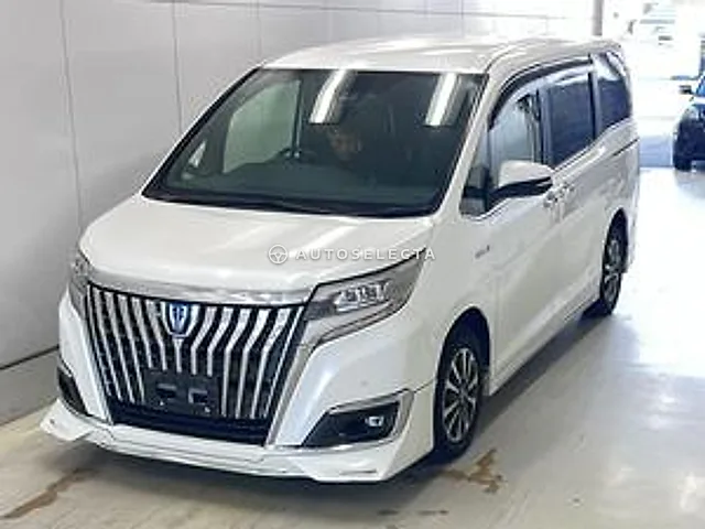 Toyota Esquire 2017, auction grade R